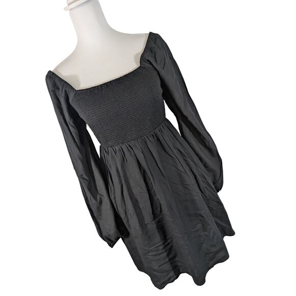 Old Navy Dresses & Skirts - OLD NAVY! BLACK DRAPEY, FLOWING RUCHED BODICE LONG POUF SLEEVE DRESS! SZ M